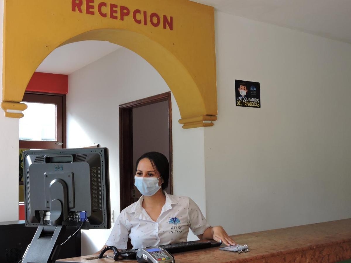 Hotel Y Restaurante Meson Del Gitano Caucasia Екстериор снимка