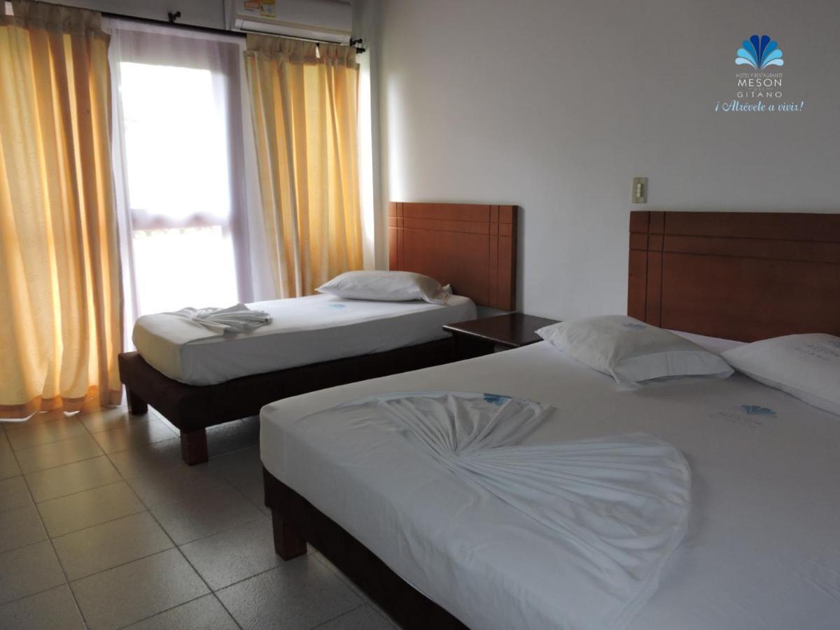 Hotel Y Restaurante Meson Del Gitano Caucasia Стая снимка